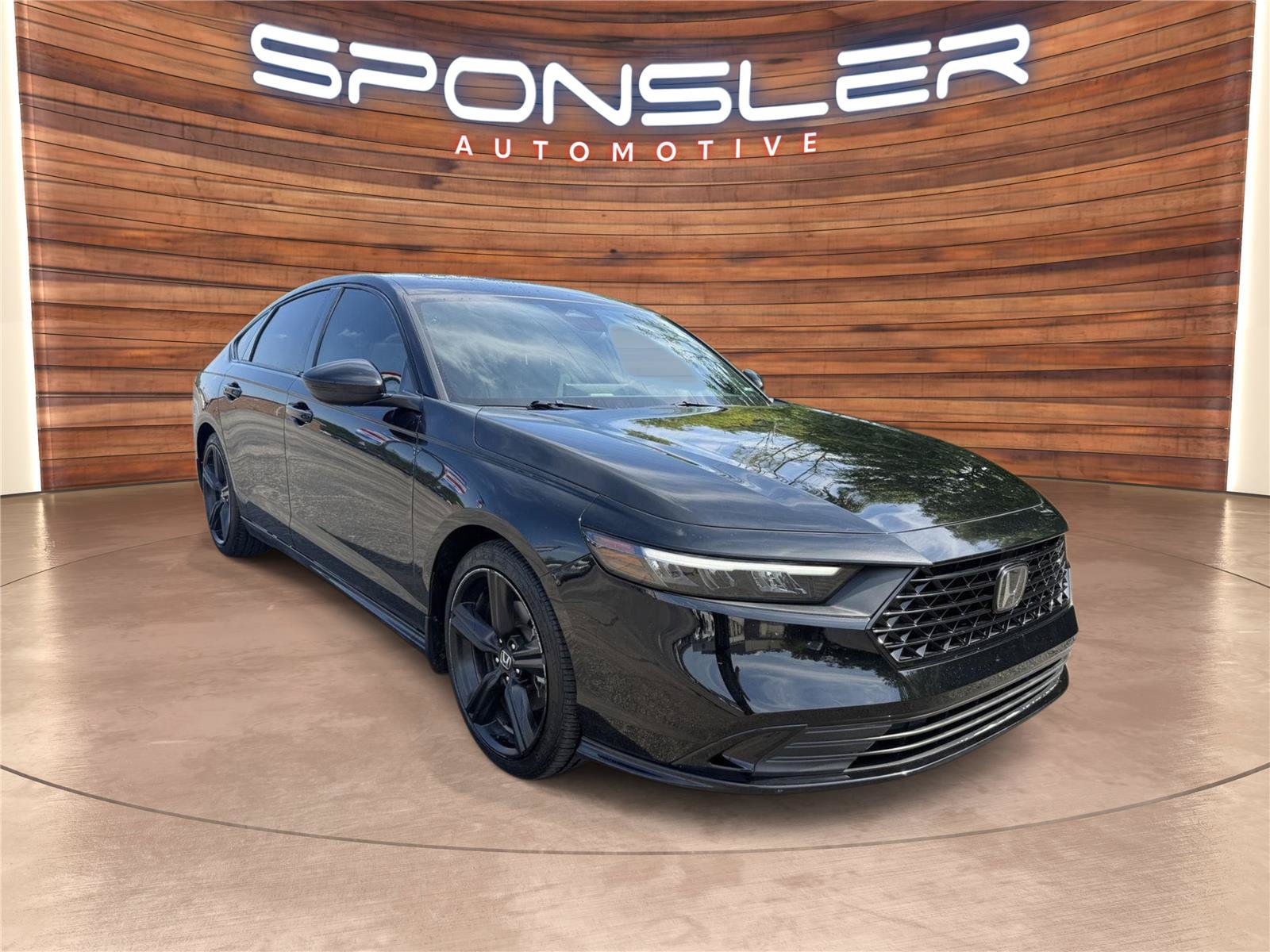 Used 2024 Honda Accord Sport image 9