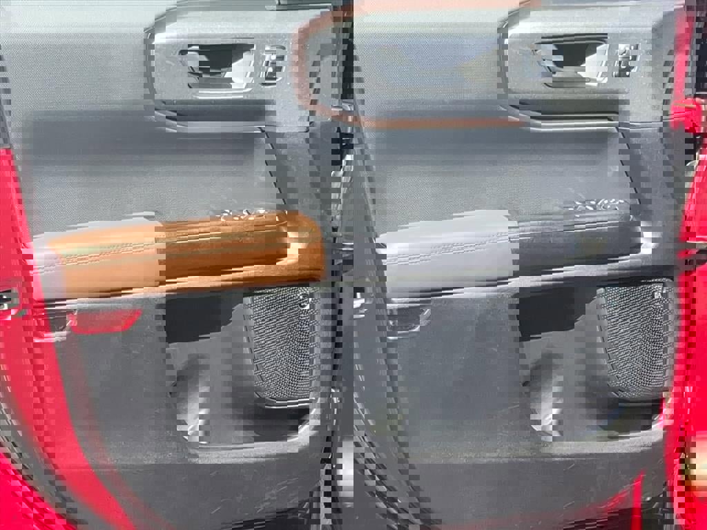 Certified 2025 Ford Bronco Sport Outer Banks w/ Outer Banks Tech Package+ image 21