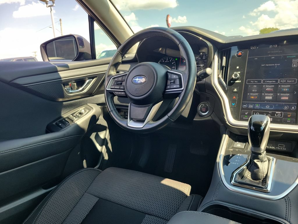Used 2024 Subaru Outback Premium AWD/4WD image 13