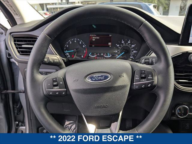Certified 2022 Ford Escape SE w/ SE Sport Appearance Package image 13