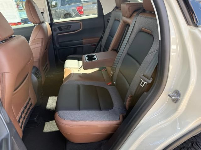 Certified 2024 Ford Bronco Sport Outer Banks w/ Tech Package AWD/4WD image 32
