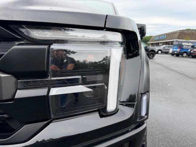 Certified 2025 Ford F150 Raptor AWD/4WD image 4