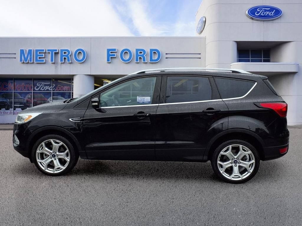 Certified 2019 Ford Escape Titanium AWD/4WD image 6
