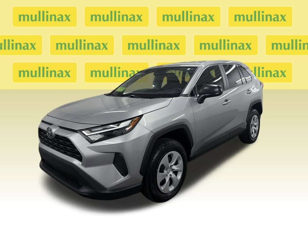 Used 2024 Toyota RAV4 LE image 13