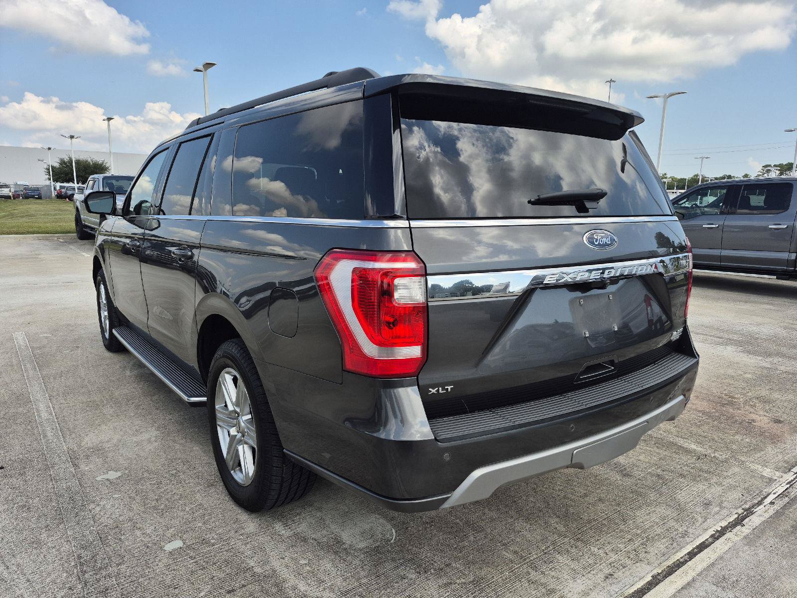 Certified 2021 Ford Expedition Max XLT RWD image 18