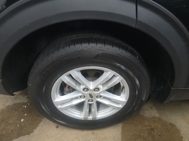 Certified 2024 Ford Explorer XLT w/ Equipment Group 202A AWD/4WD image 9