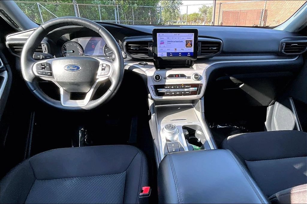 Certified 2023 Ford Explorer XLT AWD/4WD image 14
