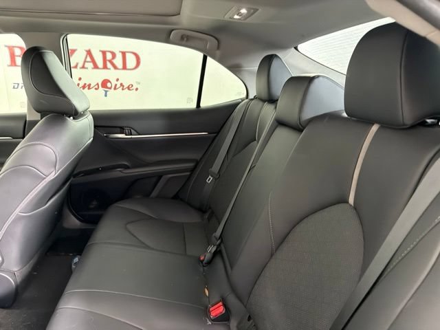 Used 2020 Toyota Camry XSE FWD image 13