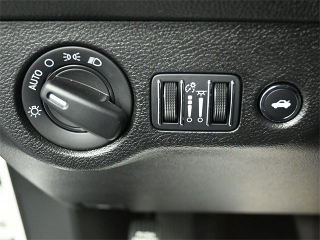 Used 2023 Dodge Challenger GT image 27