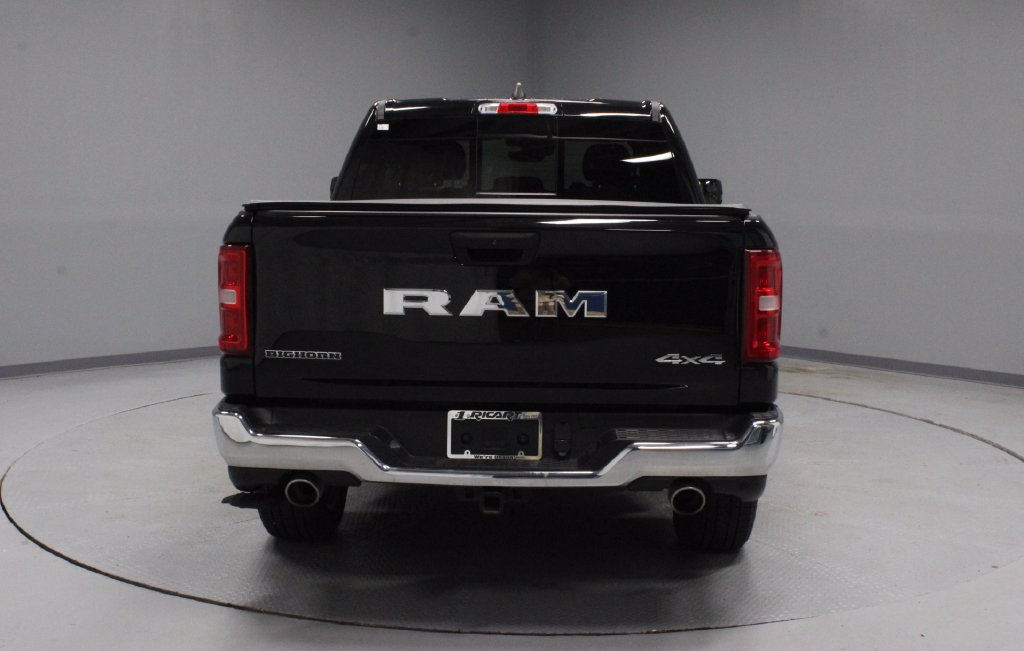 Used 2025 RAM 1500 Big Horn AWD/4WD image 8