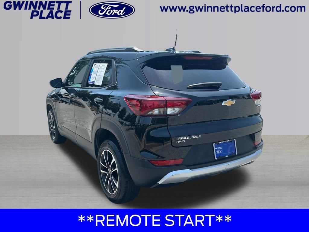 Used 2025 Chevrolet TrailBlazer LT AWD/4WD image 8
