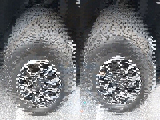 Certified 2022 Ford F150 XLT w/ Equipment Group 302A High image 11