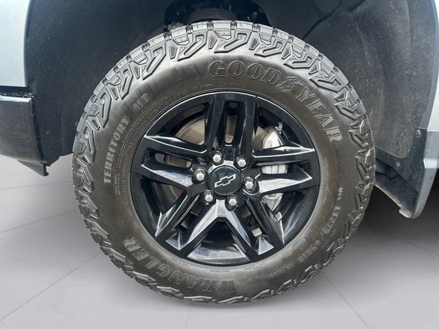 Used 2024 Chevrolet Silverado 1500 Custom Trail Boss AWD/4WD image 6