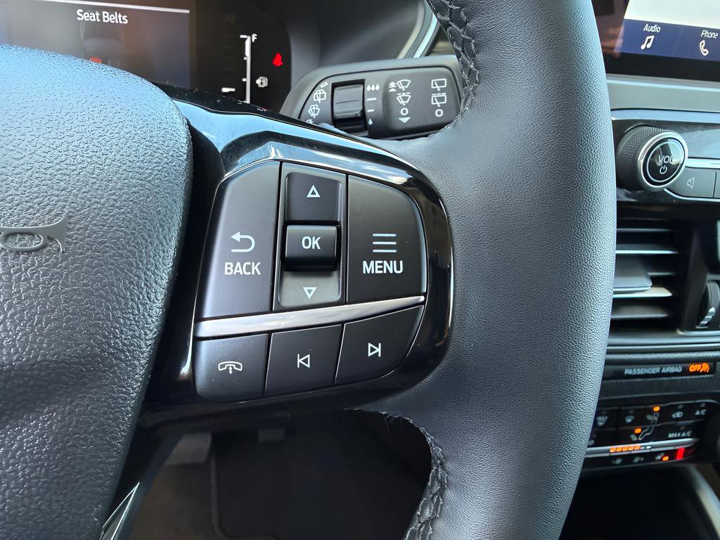 Certified 2024 Ford Escape Active AWD/4WD image 17