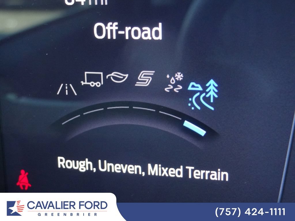 Certified 2026 Ford Expedition Active AWD/4WD image 28