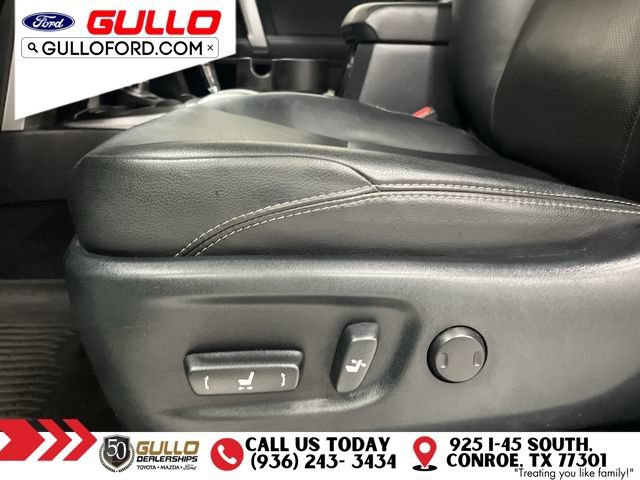 Used 2023 Toyota 4Runner Limited AWD/4WD image 21