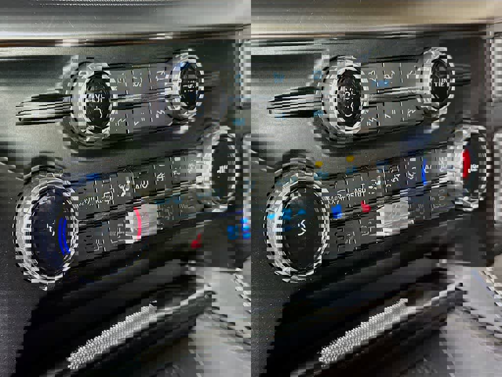 Certified 2023 Ford F150 Raptor w/ Raptor 37 Performance Package image 20