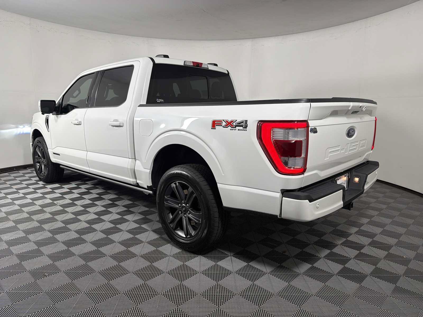 Certified 2023 Ford F150 Lariat w/ Equipment Group 502A High AWD/4WD image 5