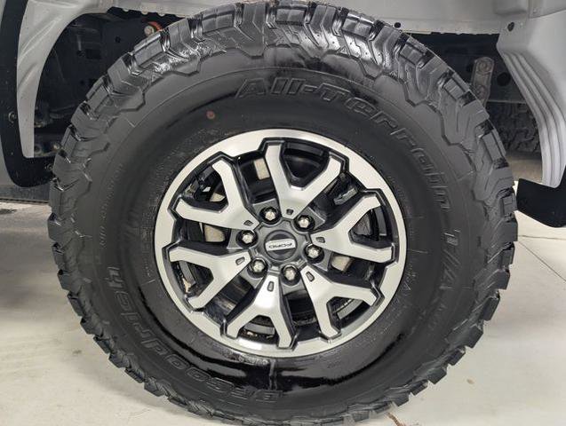 Certified 2022 Ford F150 Raptor w/ Equipment Group 801A High image 10