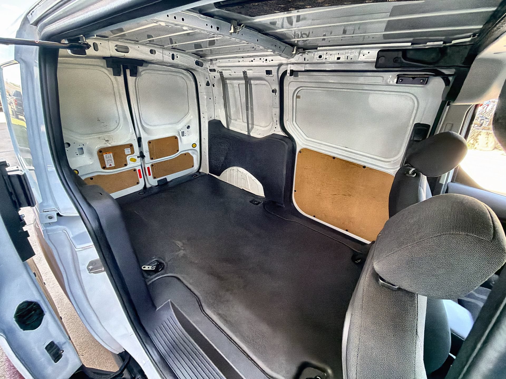 Certified 2018 Ford Transit Connect XLT FWD image 21