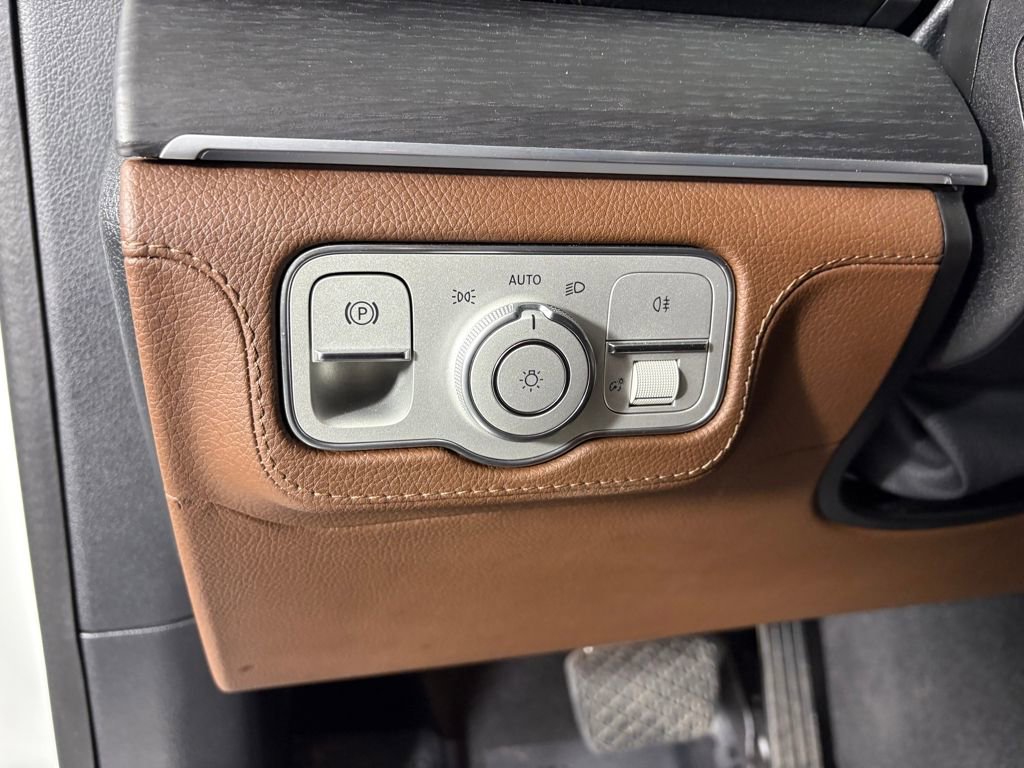 Used 2024 Mercedes-Benz GLE 350 4MATIC image 14