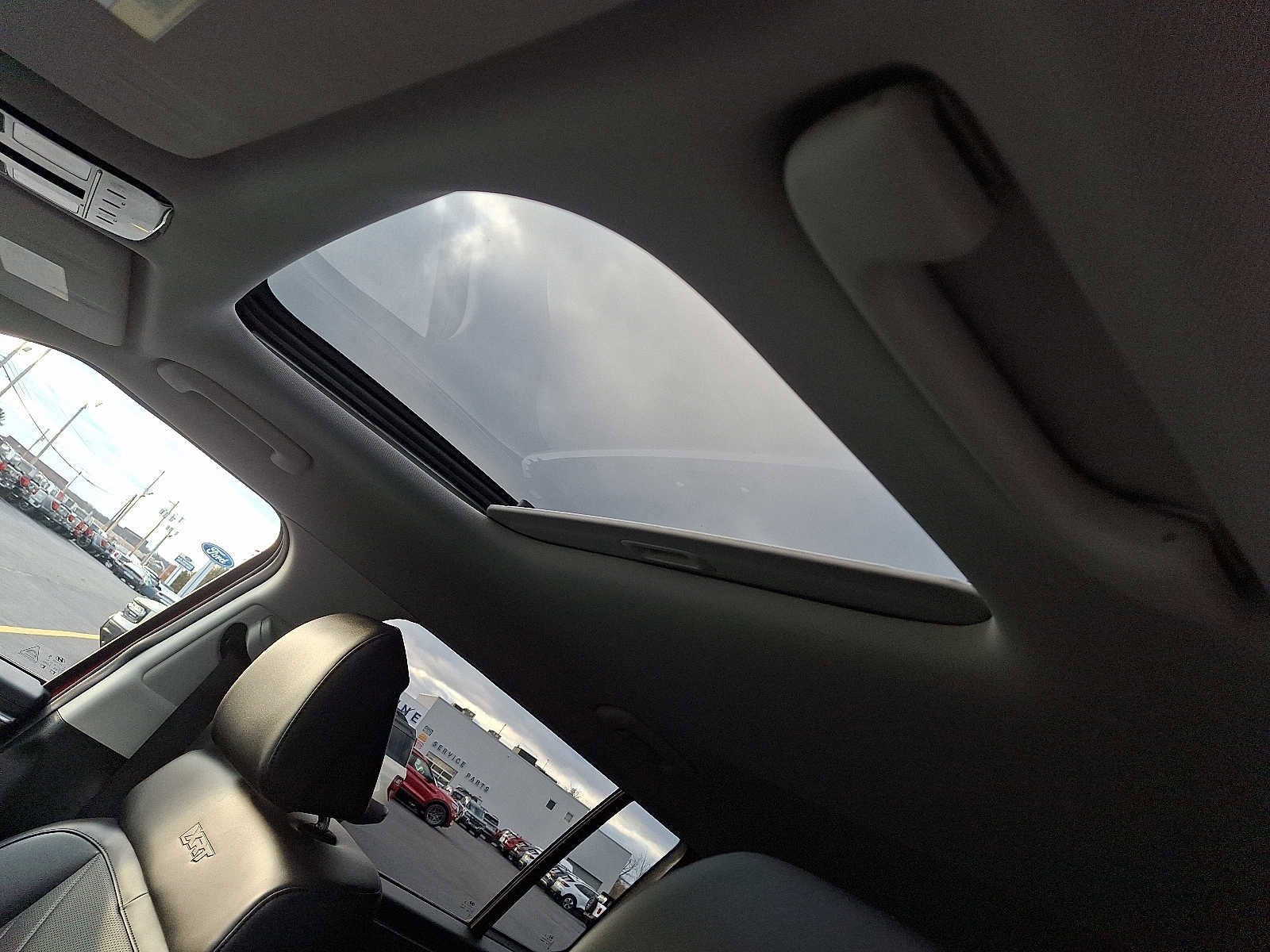 Used 2024 Hyundai Santa Fe XRT image 15