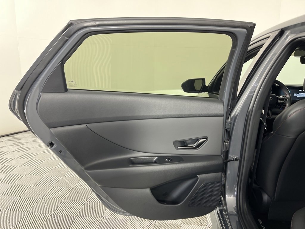 Used 2025 Hyundai Elantra N Line image 12