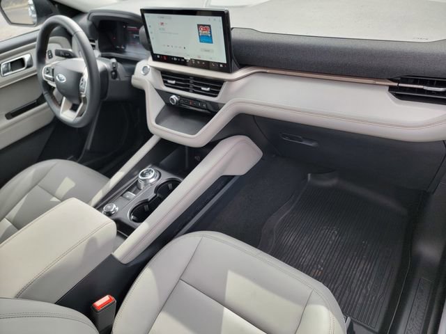 Certified 2026 Ford Explorer Active w/ Active Comfort Package image 26