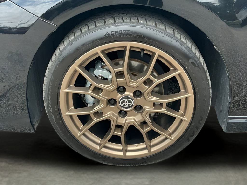 Used 2024 Toyota Camry SE w/ Convenience Package FWD image 20