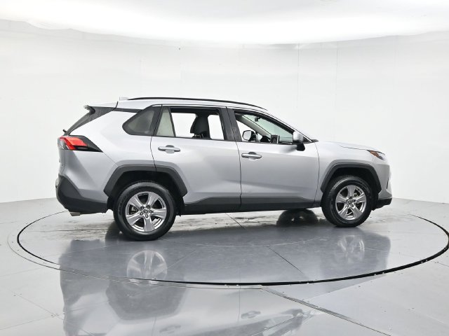 Used 2025 Toyota RAV4 XLE w/ Weather Package AWD/4WD image 2