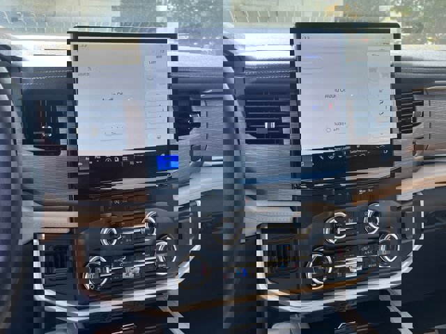 Certified 2024 Ford Expedition Max Limited image 22