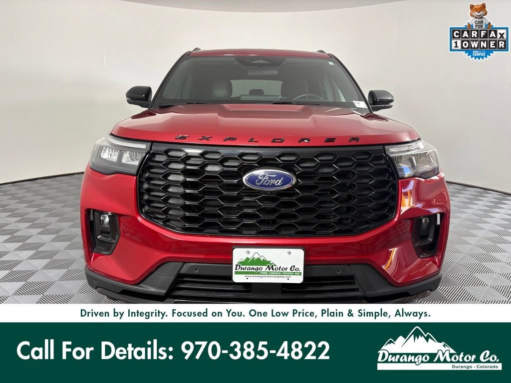 Certified 2025 Ford Explorer ST-Line w/ ST-Line Street Pack AWD/4WD image 3