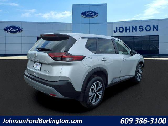 Used 2023 Nissan Rogue SV AWD/4WD image 3