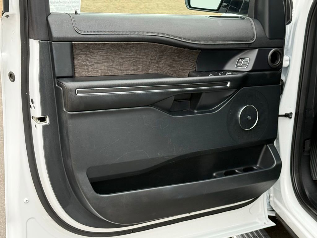 Certified 2021 Ford Expedition Limited image 16