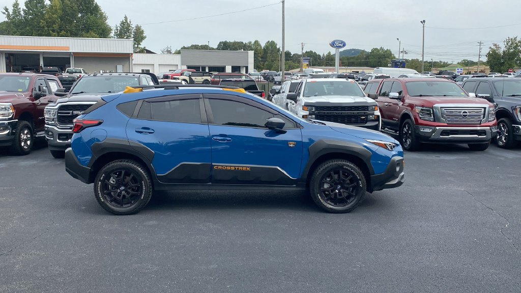 Used 2024 Subaru Crosstrek 2.5i Wilderness w/ Wilderness Package AWD/4WD image 4