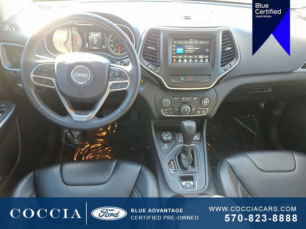 Used 2019 Jeep Cherokee Latitude Plus image 11