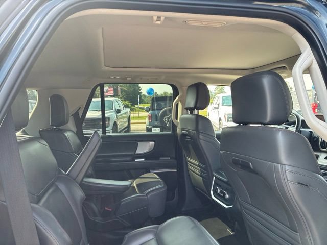 Certified 2025 Ford Expedition Active RWD image 76