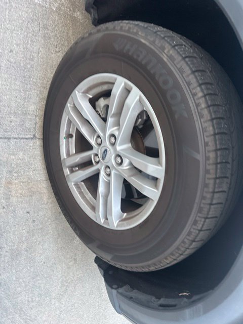 Certified 2022 Ford Explorer XLT RWD image 17