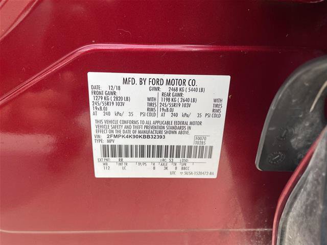Certified 2019 Ford Edge Titanium w/ Cold Weather Package AWD/4WD image 30