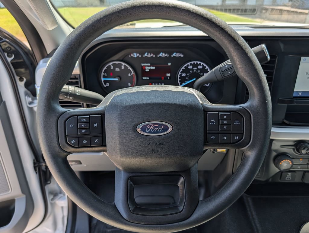 Certified 2025 Ford F350 XL w/ XL Chrome Package AWD/4WD image 7