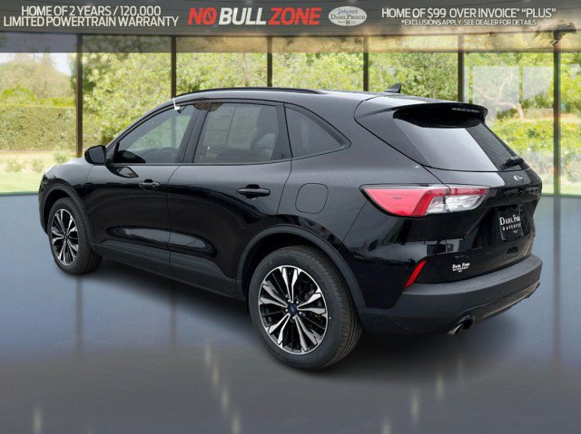 Certified 2022 Ford Escape SEL w/ SEL Stealth AWD Package image 3