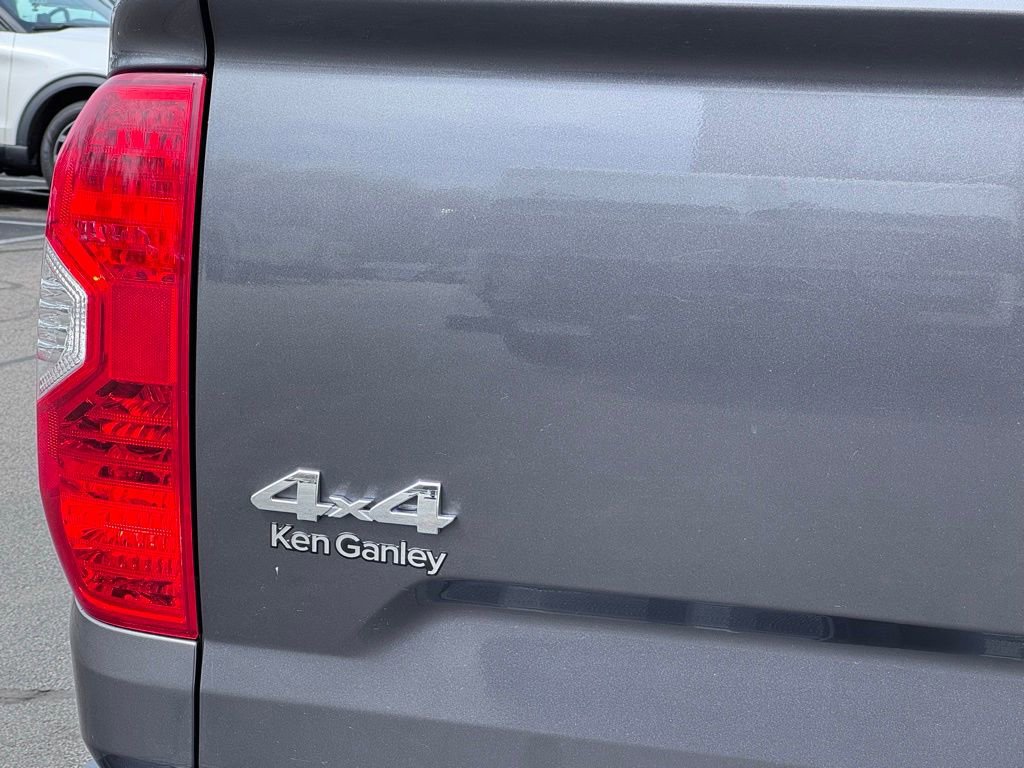 Used 2019 Toyota Tundra Platinum AWD/4WD image 12