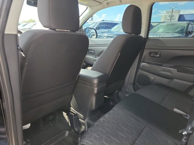 Used 2022 Mitsubishi Outlander Sport LE FWD image 10