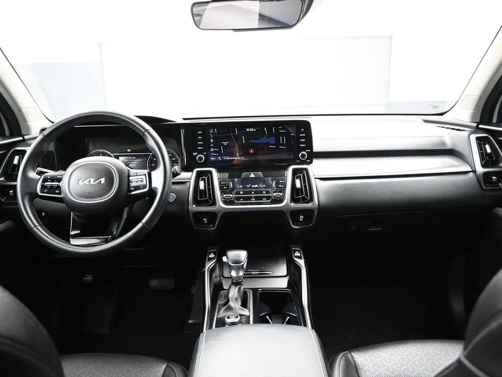 Used 2023 Kia Sorento S w/ Panoramic Sunroof Package image 53