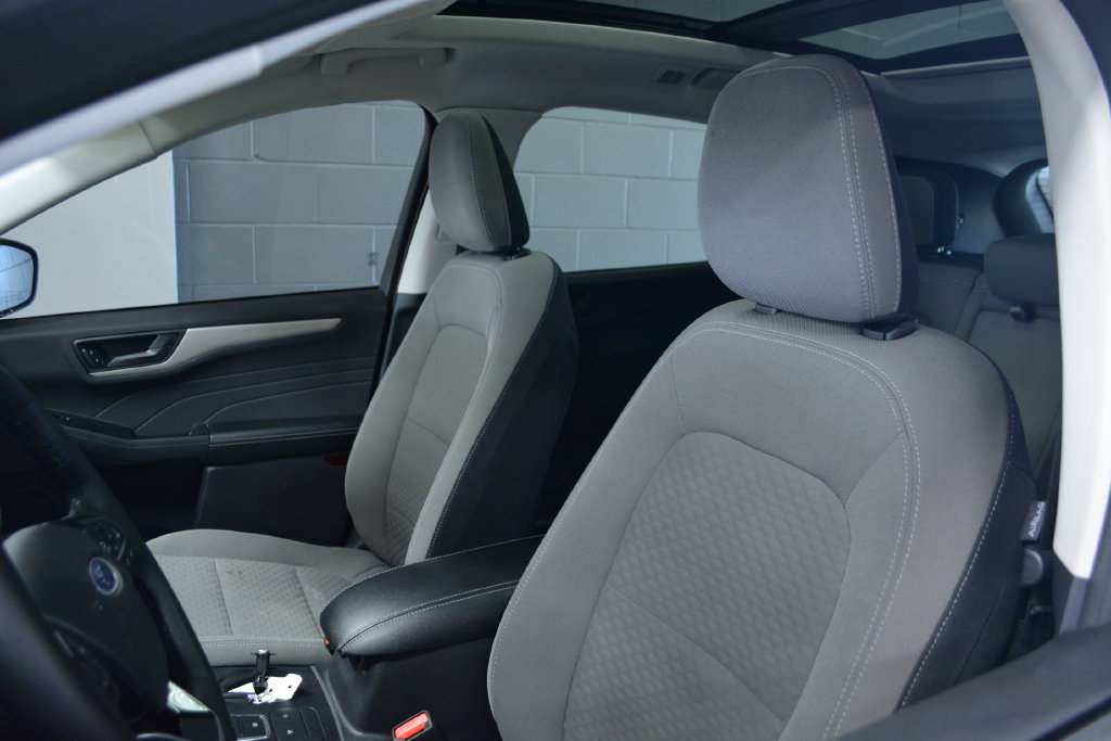 Certified 2022 Ford Escape SE w/ Convenience Package AWD/4WD image 9