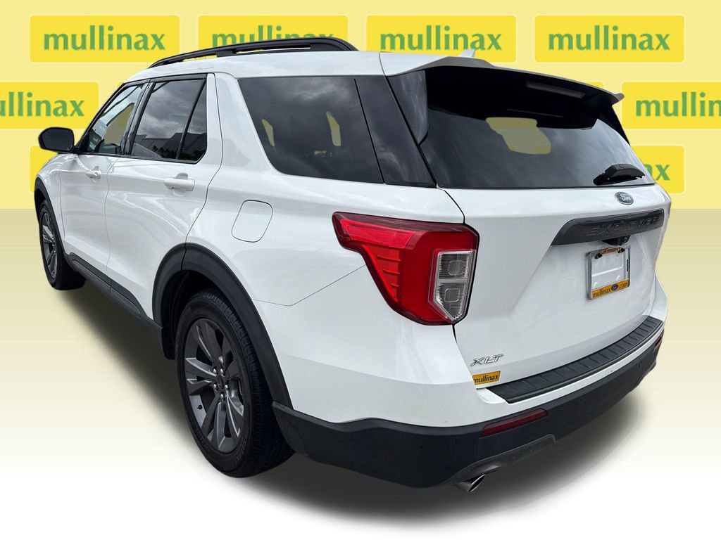 Certified 2021 Ford Explorer XLT w/ Equipment Group 202A RWD image 8
