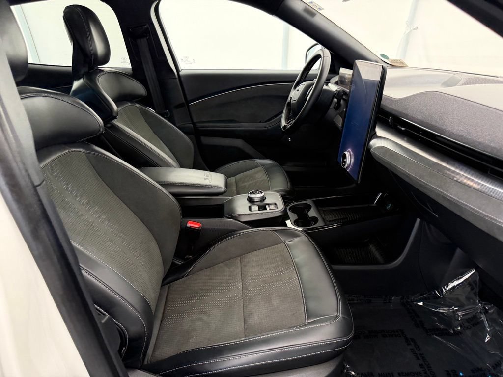 Certified 2023 Ford Mustang Mach-E GT w/ GT Performance Edition AWD/4WD image 21