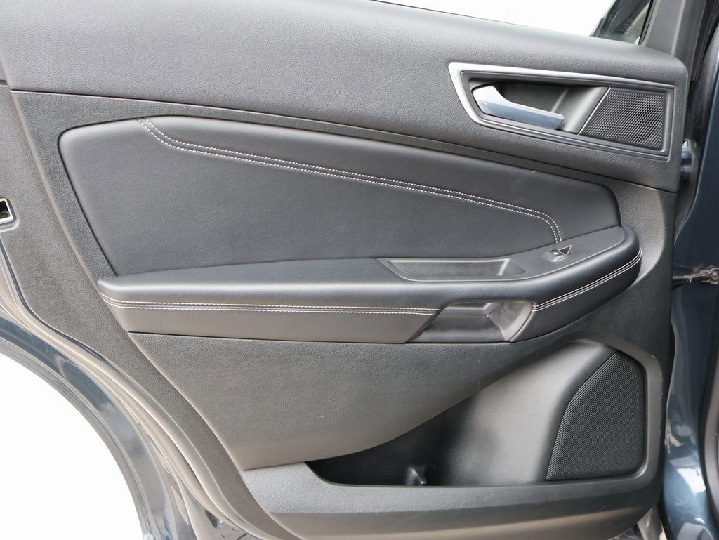 Certified 2022 Ford Edge Titanium image 17