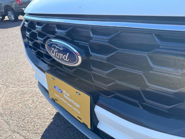 Certified 2023 Ford Escape ST-Line w/ Tech Pack #1 AWD/4WD image 9