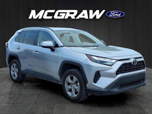 Used 2024 Toyota RAV4 XLE FWD image 5
